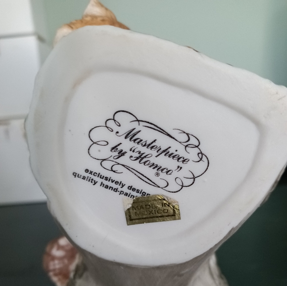 Homecoming #1247 Raccoon on a Log Masterpiece Porcelain Vintage Figurine - Picture 3 of 3